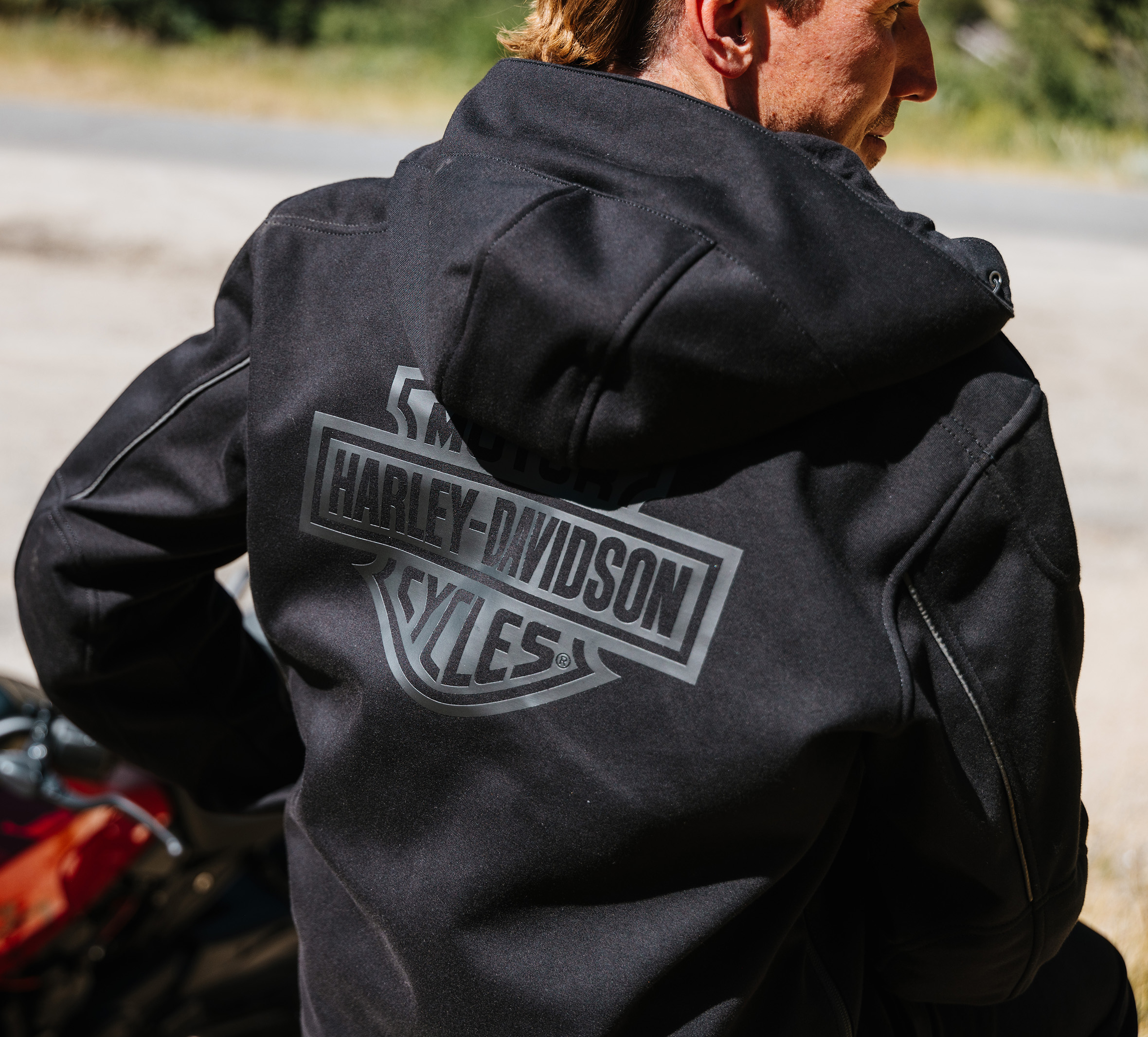 Harley-Davidson フレイム　ブラックフェード Men's Deflector 2.0 Riding Fleece | Harley-Davidson USA