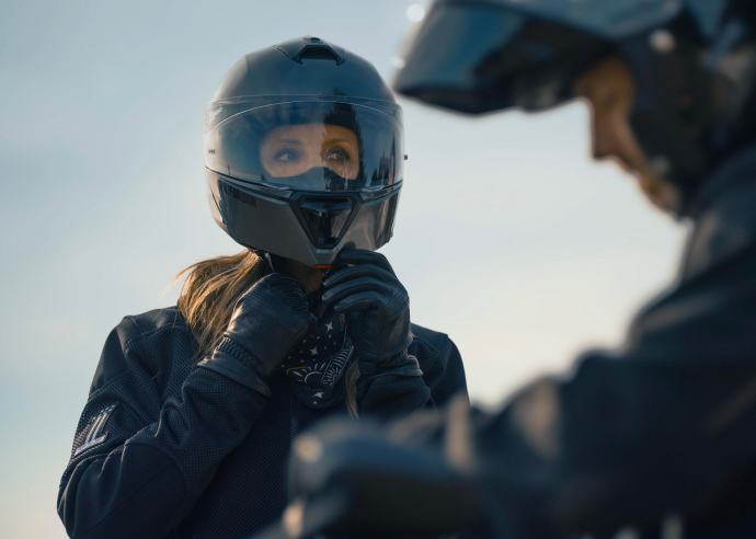 Women's apparel beauty shot