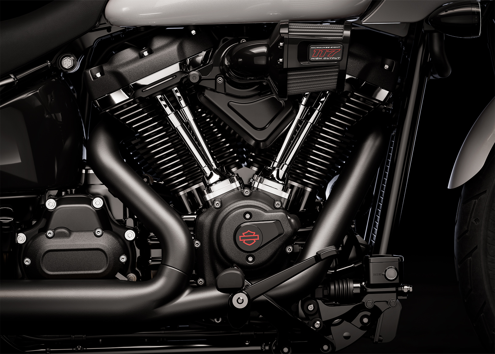 محرّك Milwaukee-Eight 117 H.O. في درّاجة 2026 Low Rider ST