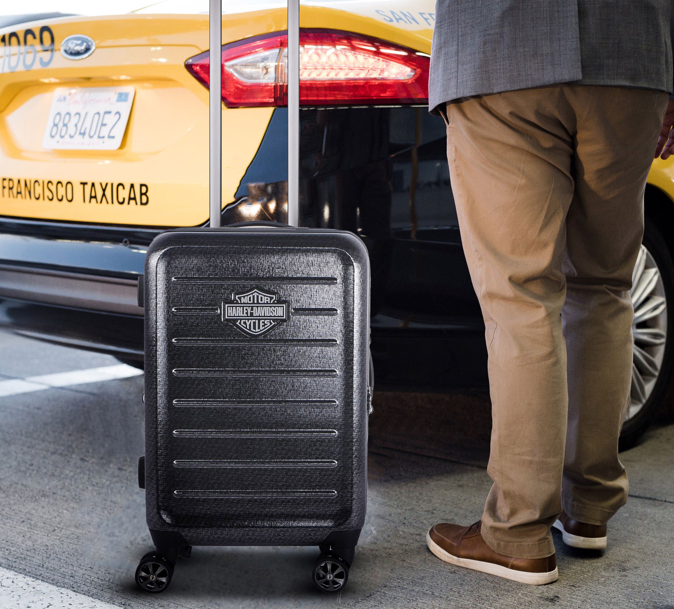 Valise rigide à main Cruiser de 22 po