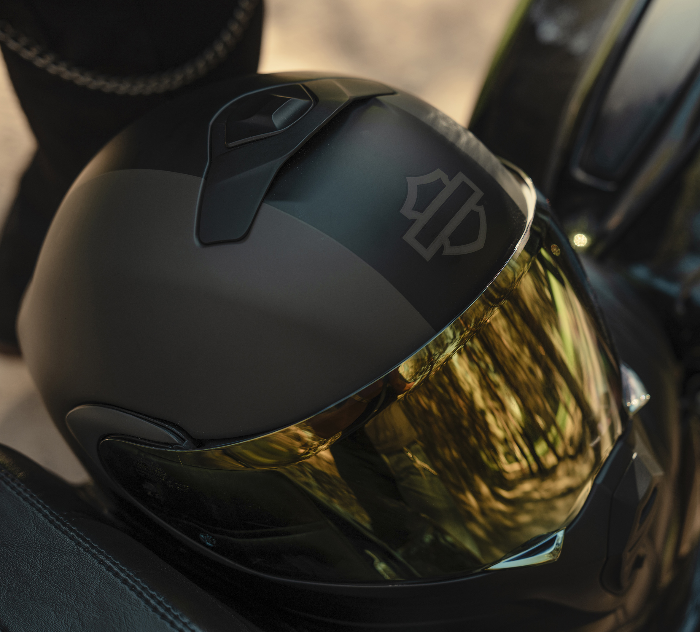 H-D Evo X17 Sunshield Modular Helmet​