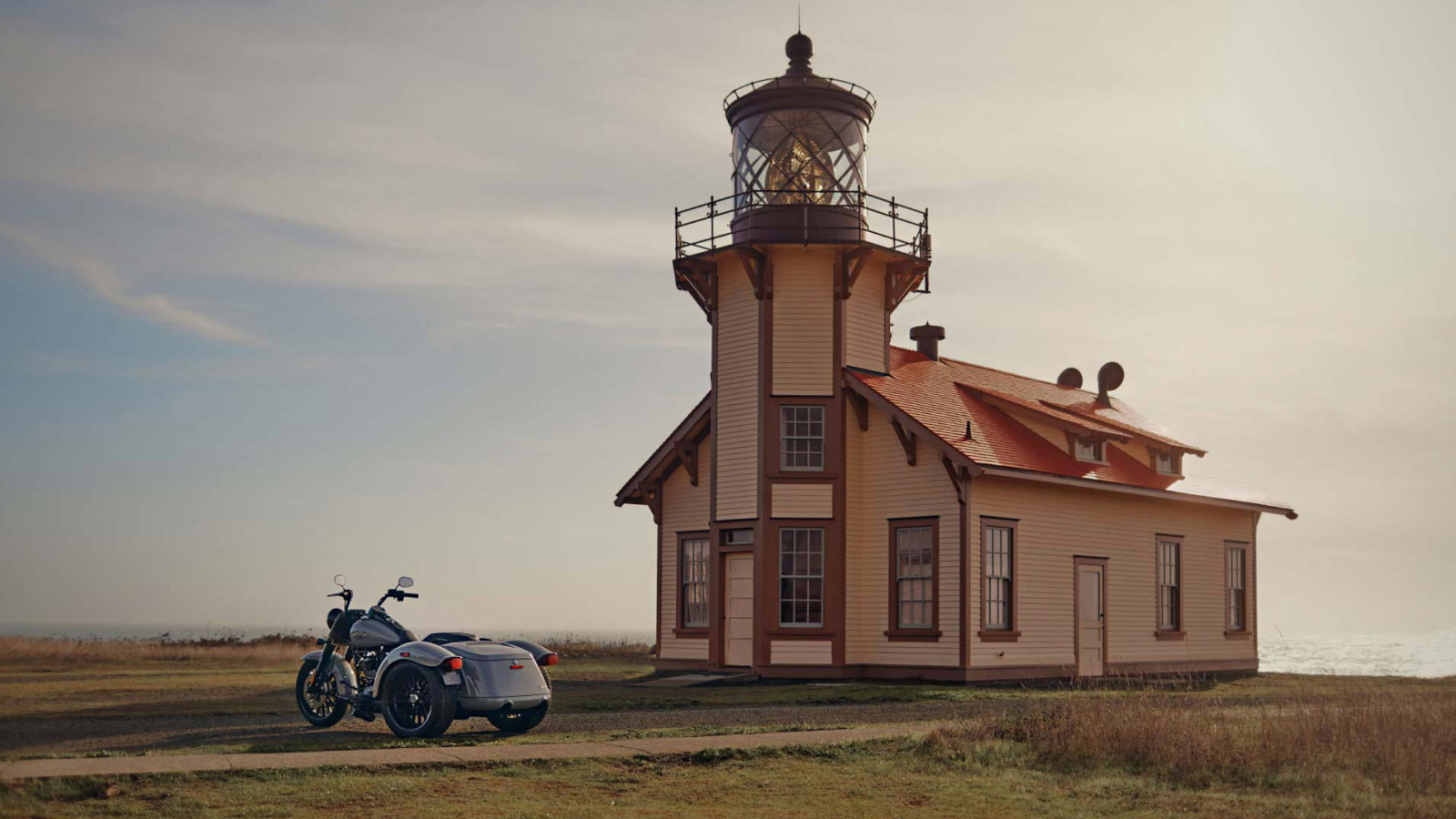 Freewheeler motorcycle