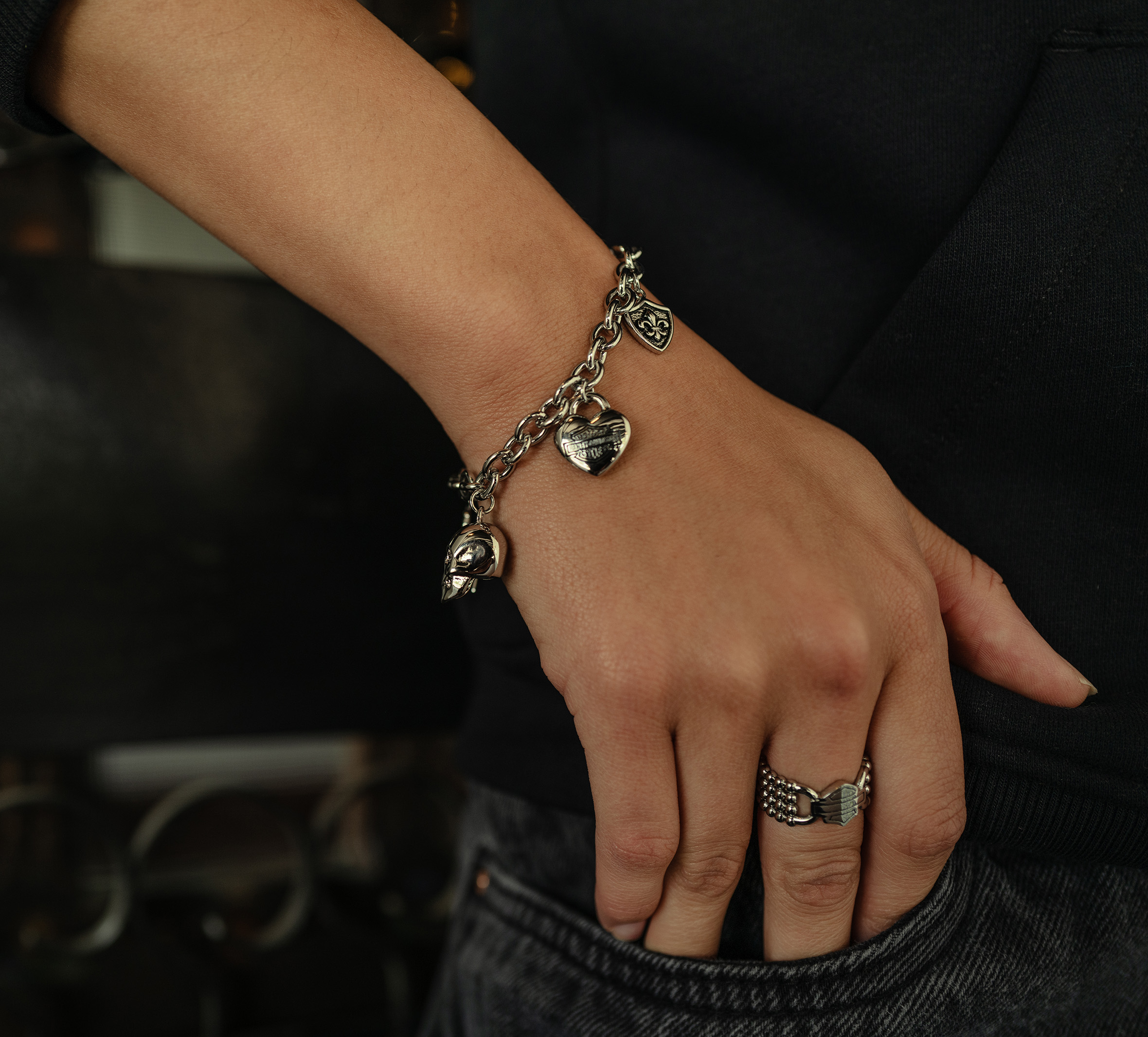 Women's H-D Motif Charm Bracelet
