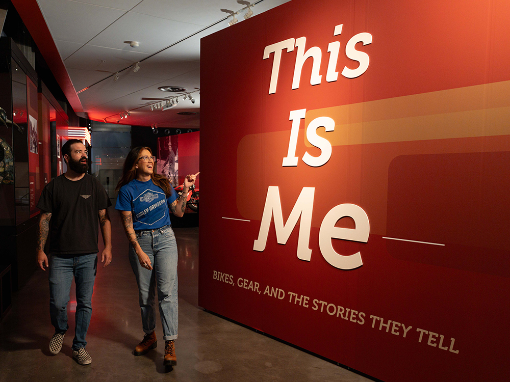 3.2_Exhibits_MediaGrid_Card2_ThisIsMe
